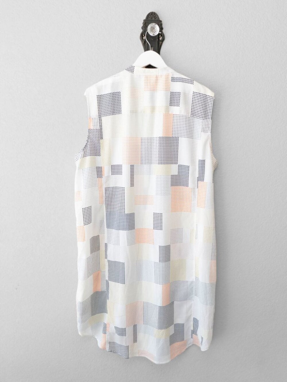 DKNYC Sleeveless Shirt Dress XL White Black Orange Pattern Button Front Modern - Picture 11 of 15